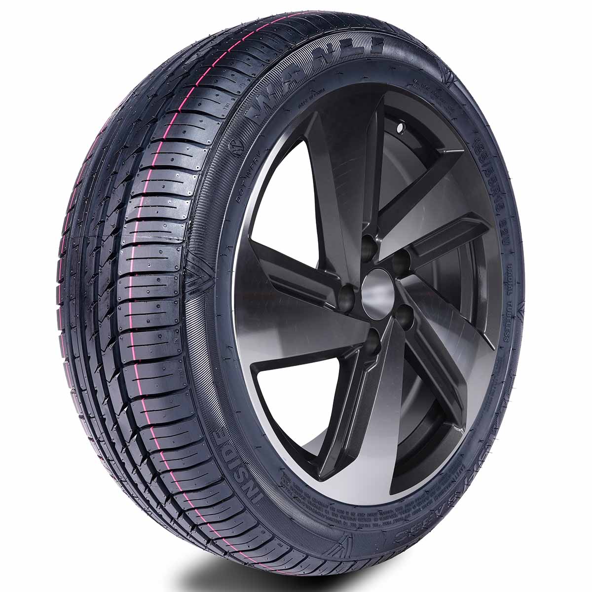 SA330 185/55R15 82V Wanli